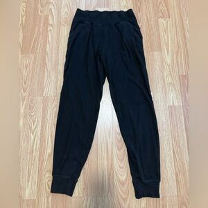 Pact Women’s Black Sweatpants